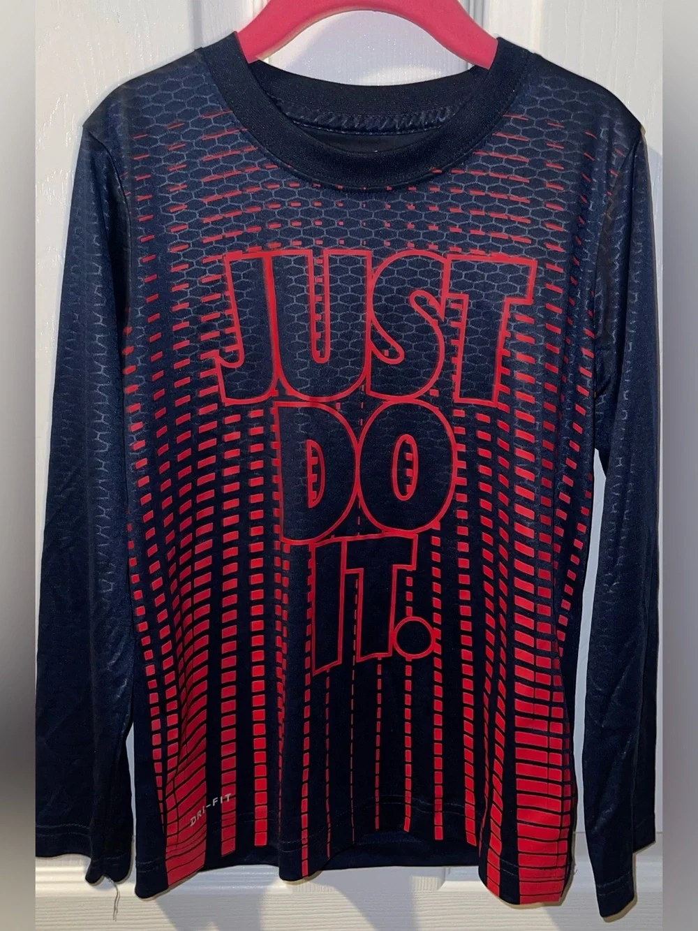 Nike 6-7 years boys dri-fit long sleeve blue red shirt just do it
